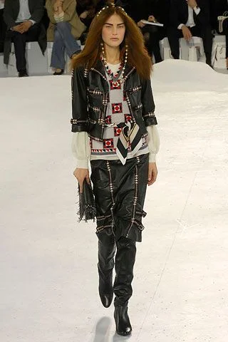 Look 28